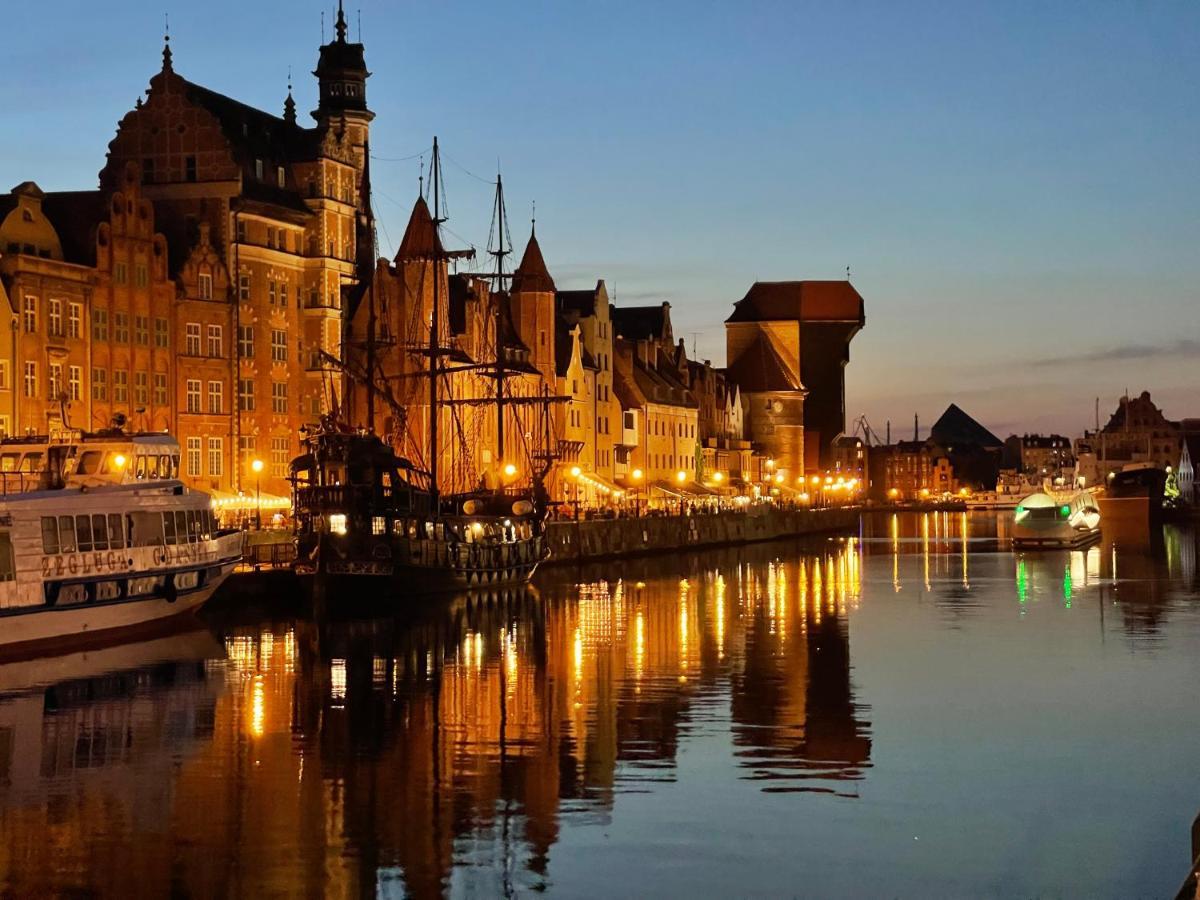 Waterlane W Oknami Na Rzeke - Marina View - Comfy Apartments Gdańsk Buitenkant foto